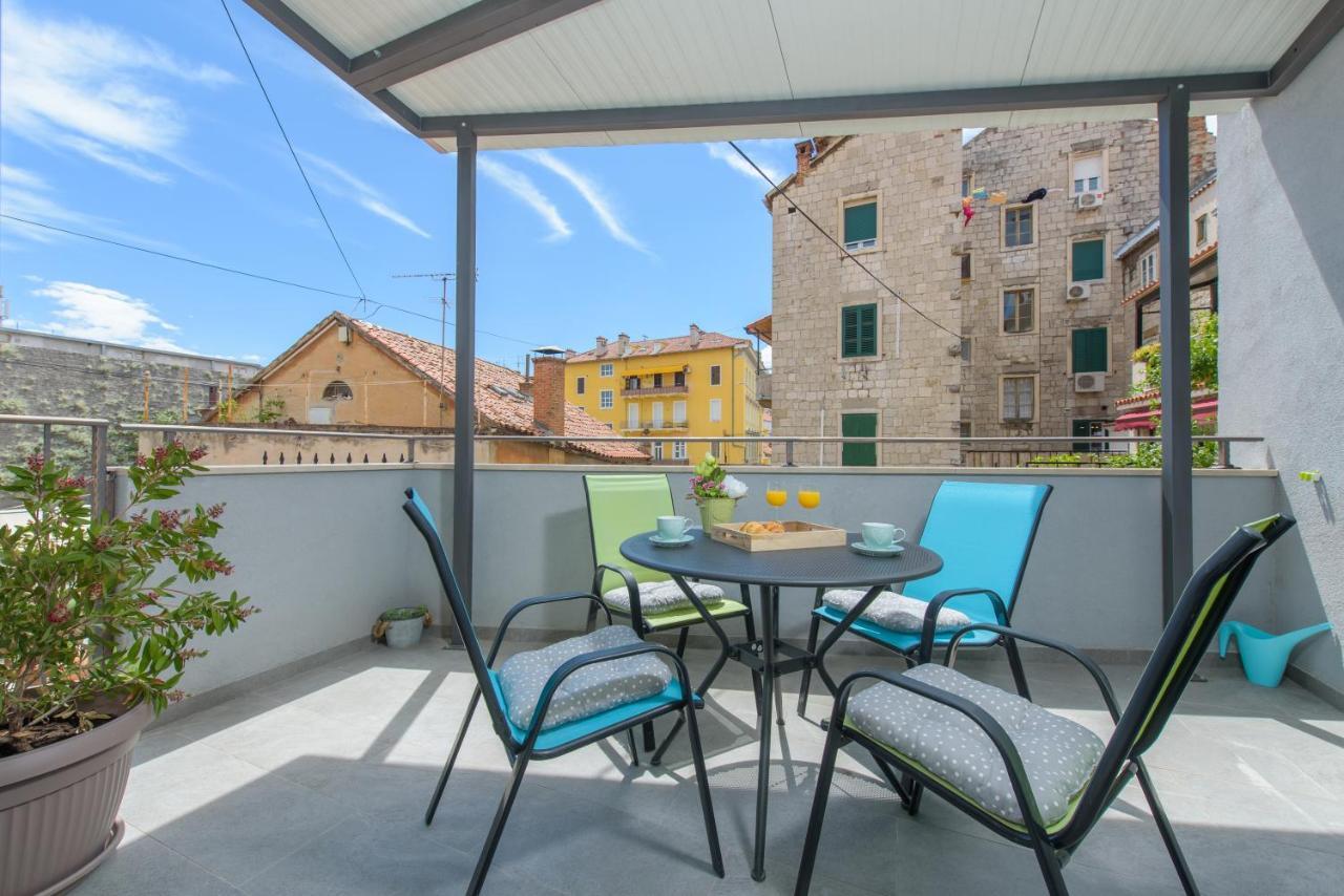 Arcus Apartment With Beautiful Terrace スプリト エクステリア 写真