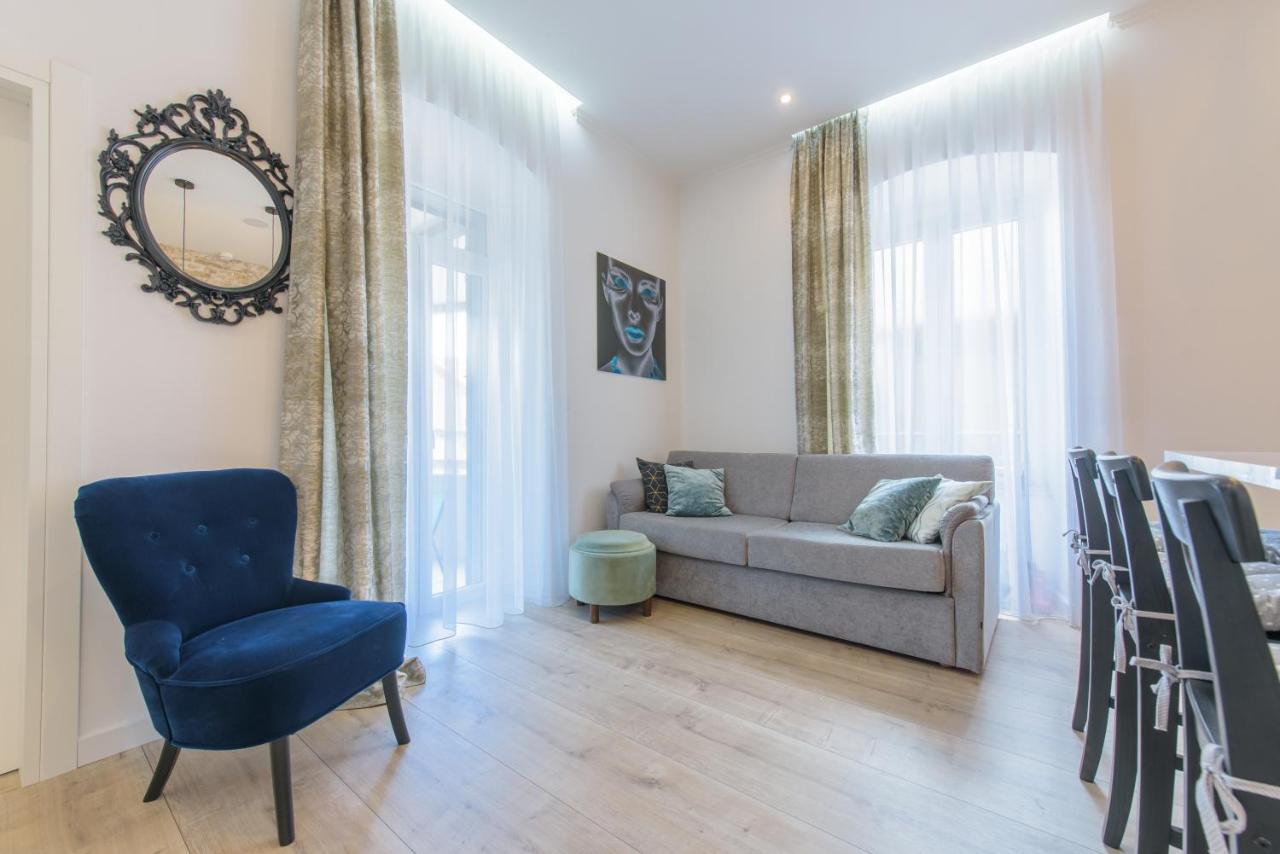 Arcus Apartment With Beautiful Terrace スプリト エクステリア 写真
